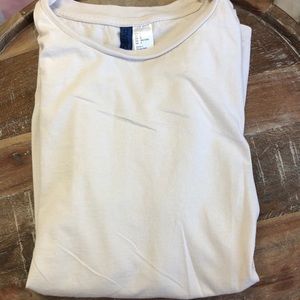 beige tee